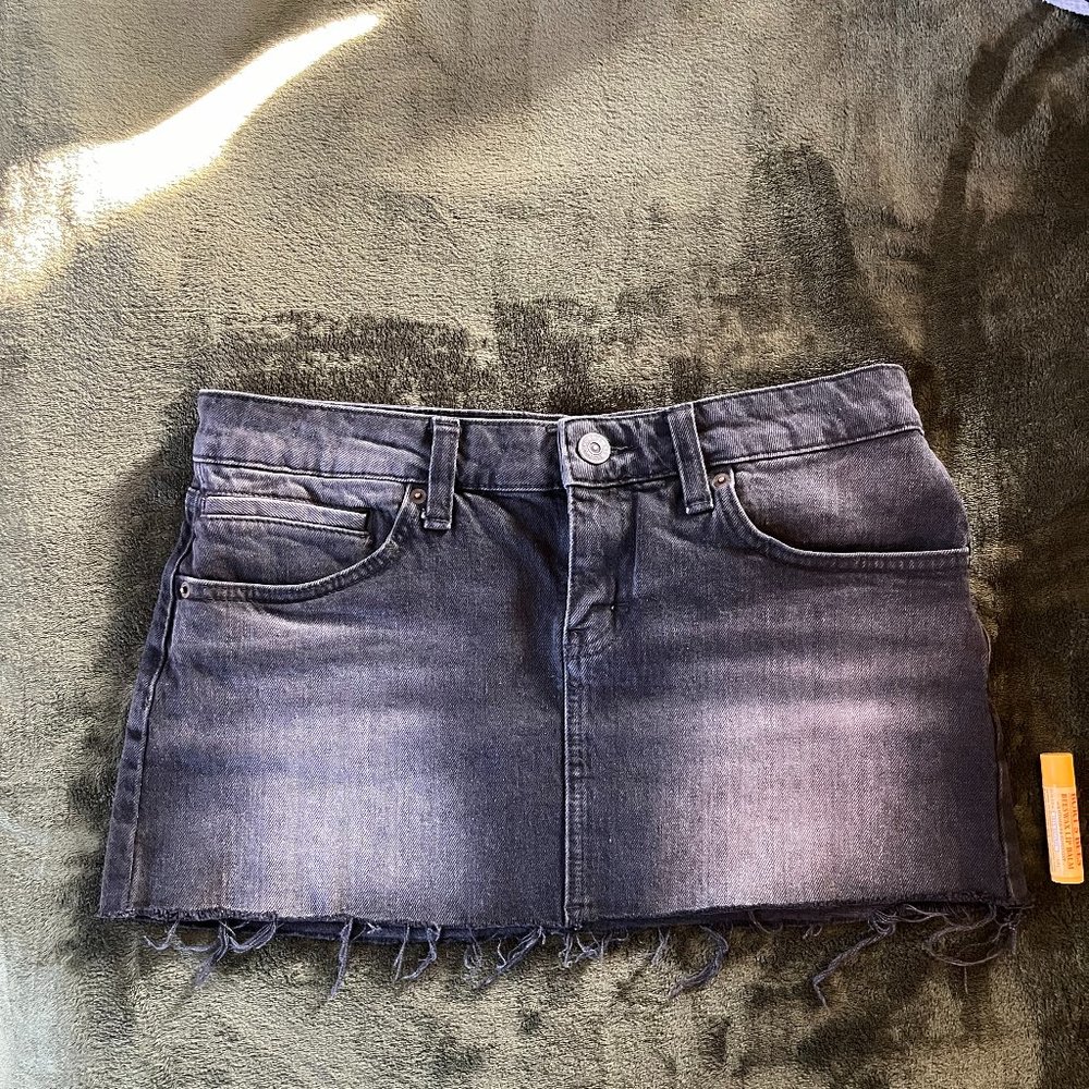 Urban Outfitters BDG Low Rise Black Washed Denim Mini Skirt